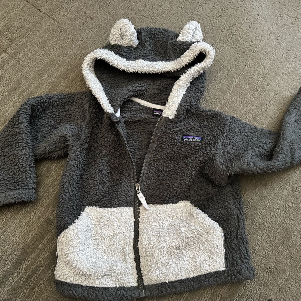Patagonia Charcoal Fleece Jacket